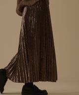VELVET PLEATS SKIRT