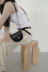BEGLE BAG  (BLACK)