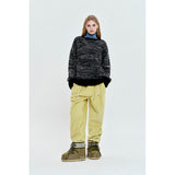 CHERRY TEXTURE LOOSE FIT KNIT [BLACK]
