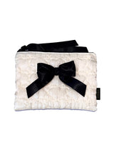 Glossy Double Ribbon Zip-pouch (M
