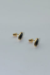 Oval onyx earrings