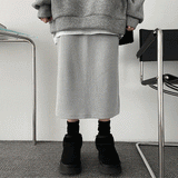 Canine Back Open V-neck Knit Skirt
