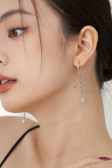 ティアドロップスピアス