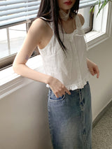 フリルリボンボタンクロップキャミソールブラウス / Allu frill ribbon button crop sleeveless blouse