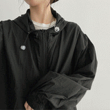 ワットサマーツーウェイフードウィンドブレーカージャンパー / Wat Summer Two-Way Hooded Windbreaker Jumper
