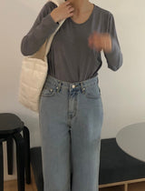 ミュートストレートデニム