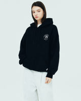 SMALL ROMAN TYPO LOGO HOODIE-BLACK (6680882577526)
