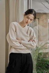 リブ Vニットトップス/RIBBED V-KNIT TOP_IVORY