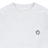 [UNISEX] ホワイト オッドフラワー刺繍スウェットシャツ