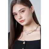 WHITE HEART PEARL EARRING (6618485915766)