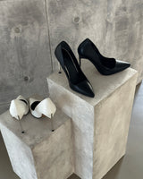 Silver-grooved Stelleto high heels