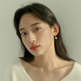 14K ゴールドフィルドホッククリームパールピアス/14K goldfilled hook cream pearl earring (8mm)