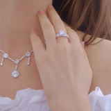 フェミニン ソリティア リング / Feminine Solitaire Ring (silver)