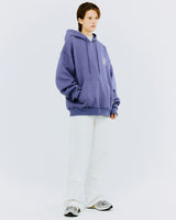 バックスプレータイポフーディー/BACK SPRAY TYPO HOODIE-PURPLE