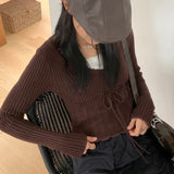Naki ヴィンテージ Vネック リボンストラップ パンチングリブクロップロングスリーブニット