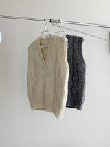 Quattro wool knit vest